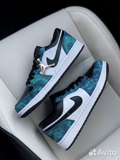 Кроссовки Nike Air Jordan 1 Low (Tie Dye)