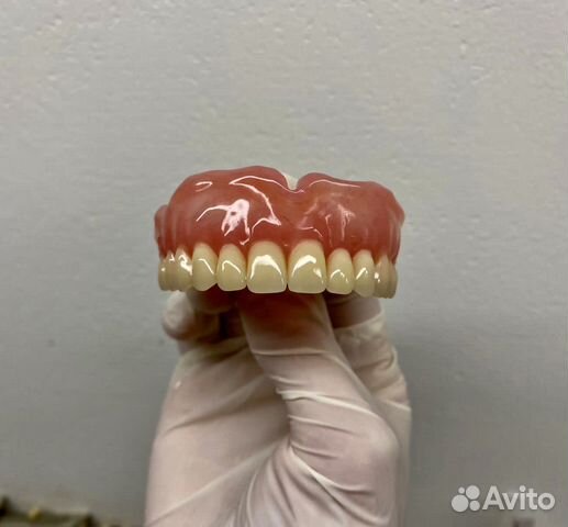 Зубные протезы