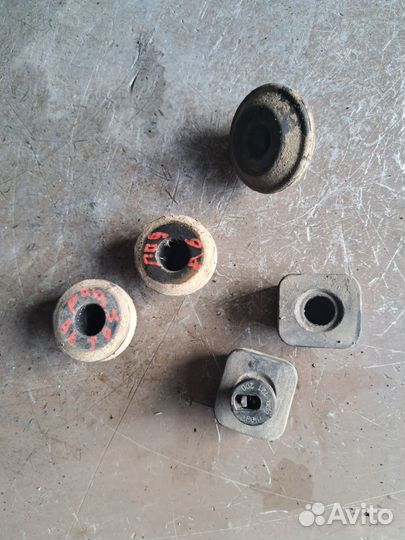 Крепление радиатора Audi A6 C6