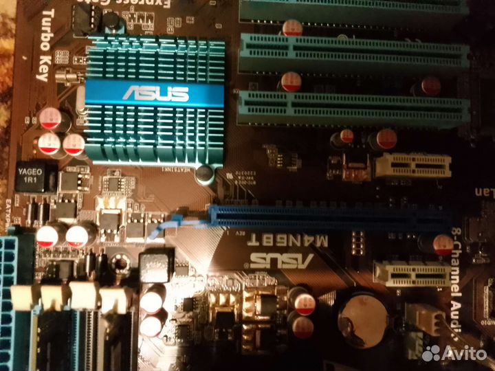 Материнская плата