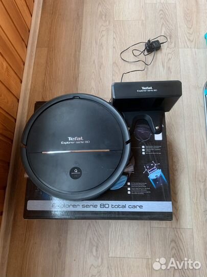 Робот пылесос Tefal с влажной уборкой