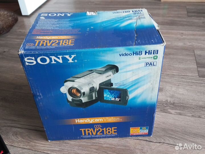 Видеокамера sony