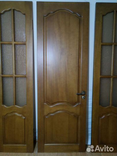 Двери межкомнатные деревянные новые