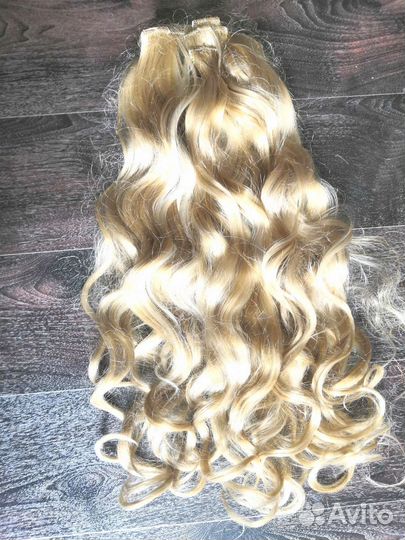 Искусственные волосы на заколках