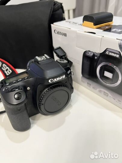 Зеркальный фотоаппарат canon 80D