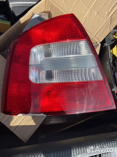 Фонарь задний skoda octavia а5