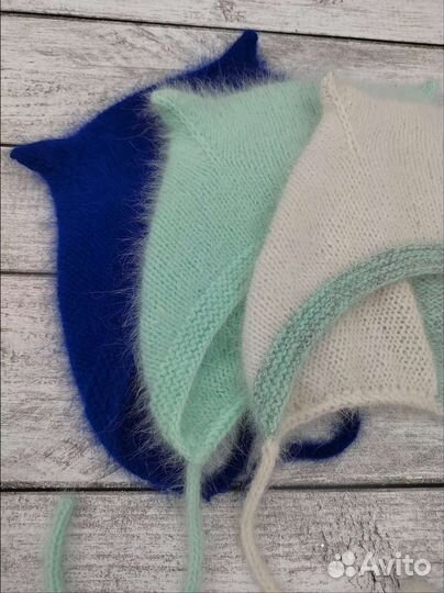 Шапка с ушками из ангоры