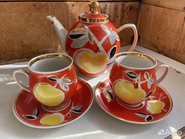 Советский фарфор, Яблоко, Поллоное