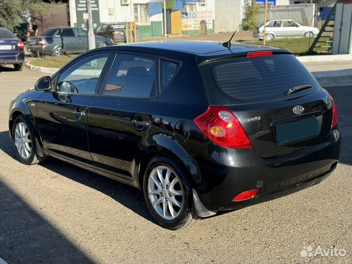 Kia Ceed 1.6 МТ, 2009, 268 000 км