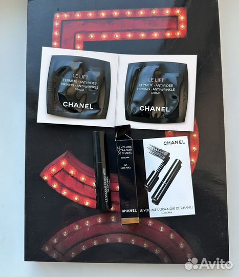 Chanel набор миниатюр в книжке