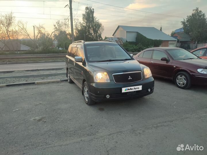 Mitsubishi Dion 2.0 AT, 2000, 256 000 км