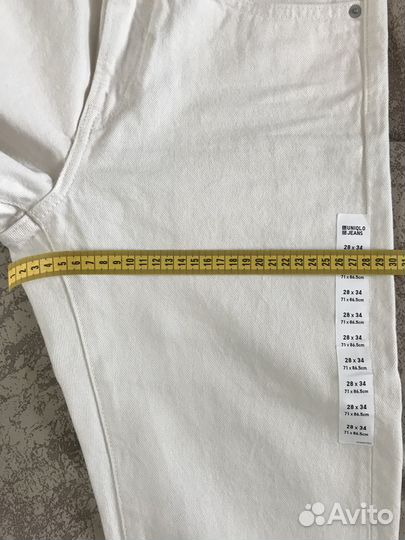 Джинсы Uniqlo