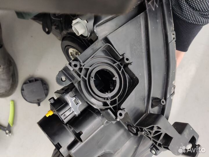 Фара ксенон левая передняя Honda CR-V 4 (IV) с дхо