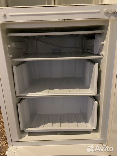 Холодильник indesit бу рабочий двухкамерный