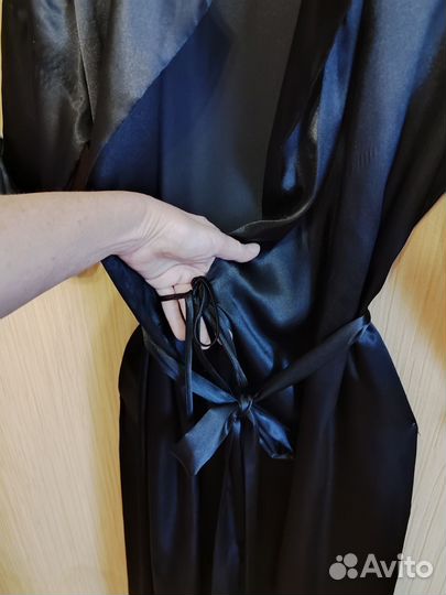 Халат чёрный шёлковый (р 50-52)