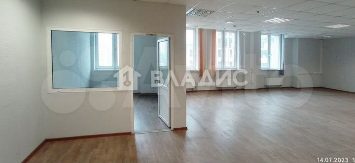 Сдам офисное помещение, 196.05 м²