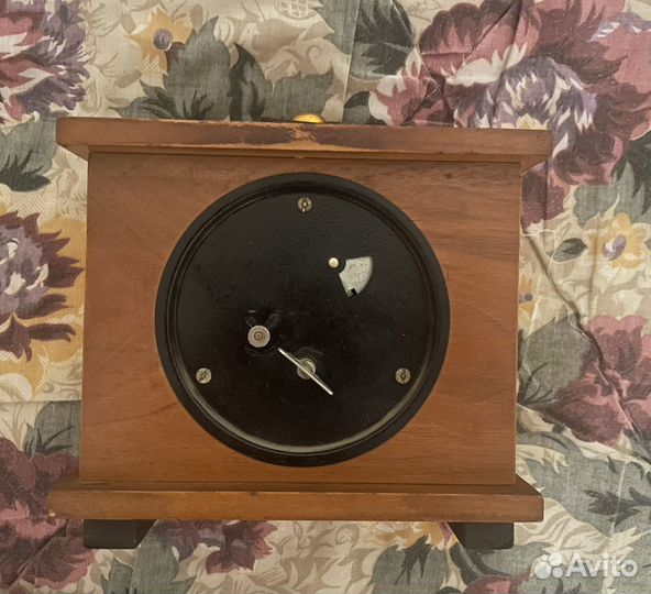 Часы настольные СССР