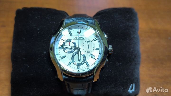 Мужские наручные часы Bulova Accutron 63B138