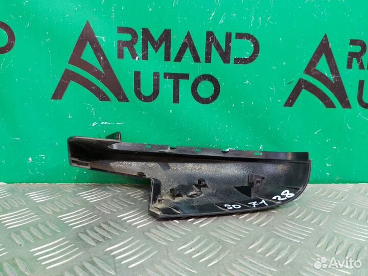 Крышка зеркала нижняя правая Bmw X5 E70 2006-2013