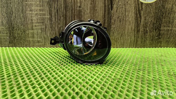 Фара противотуманная левая Vokswagen