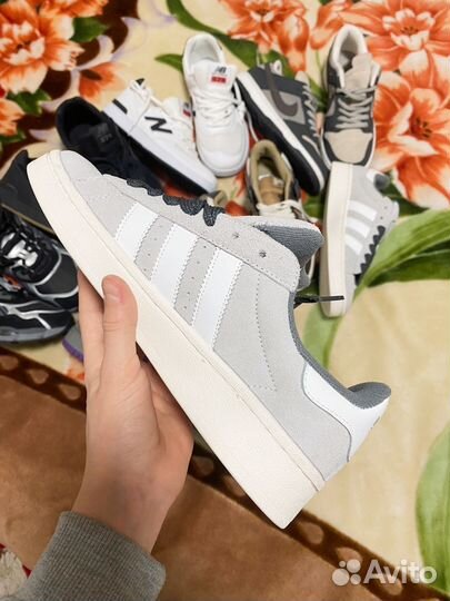 Кроссовки adidas campus