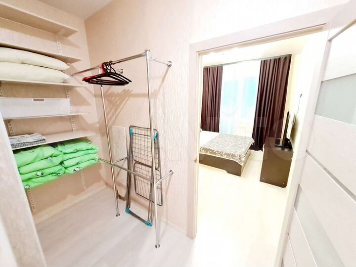 2-к. квартира, 82 м², 13/17 эт.