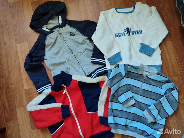 Вещи на мальчиков 98-104-110
