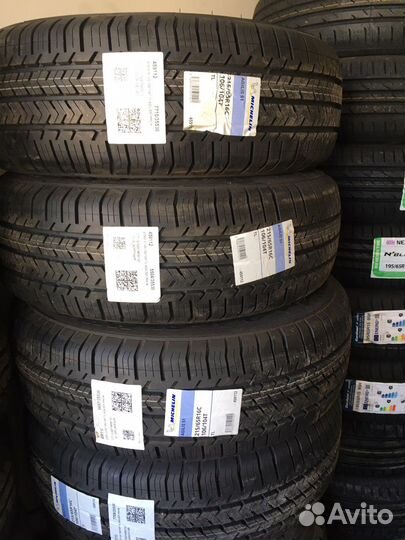 Michelin Agilis 51 215/65 R16C 106T