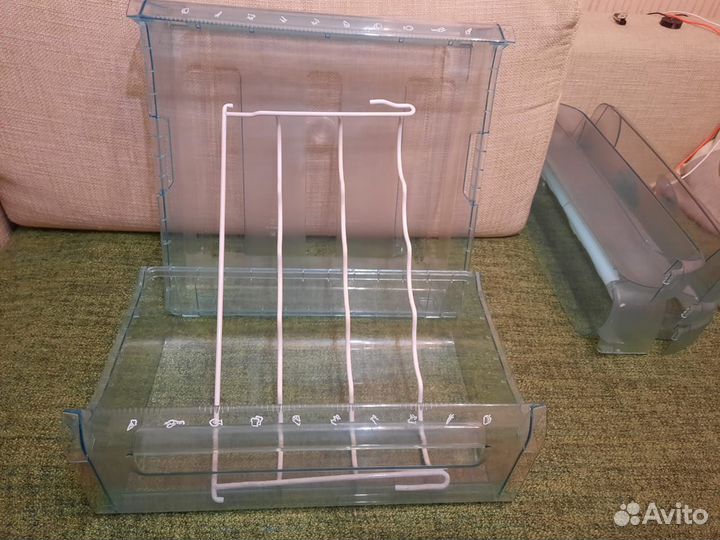 Полки для холодильника Electrolux ER8490B