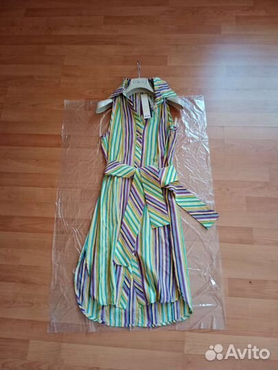 Новое стильное платье -рубашка Франция