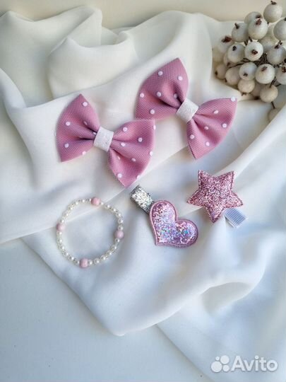 Бантики заколки браслет для девочки на 8 марта