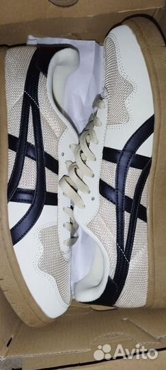 Кроссовки asics