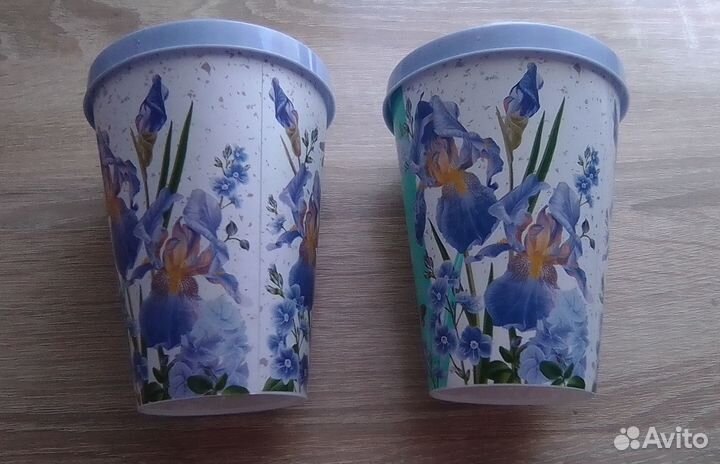Стаканы с крышкой 2 шт