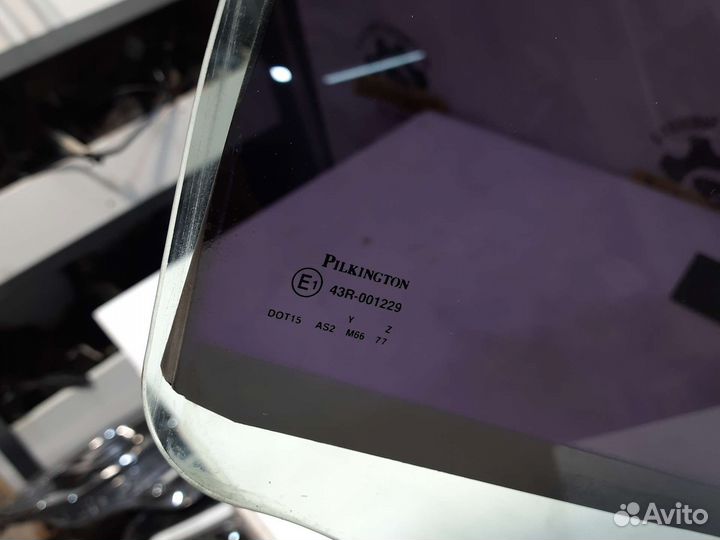 Стекло заднее правое Mitsubishi Asx