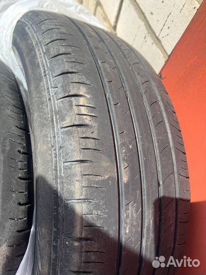 Continental ComfortContact - 5 215/60 R17 96