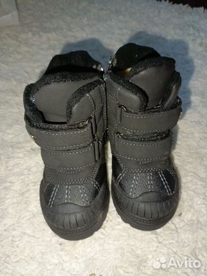 Зимние ботинки для мальчика 23
