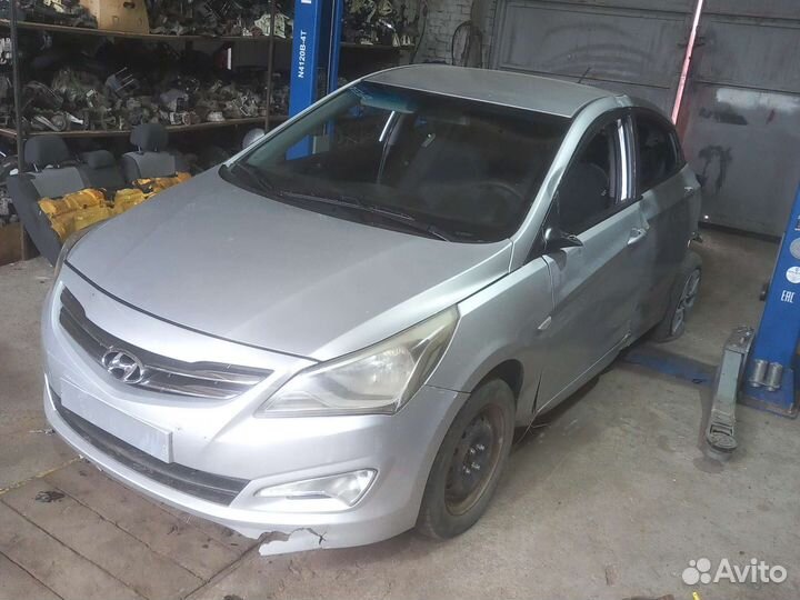В разборе Hyundai Solaris 1 RB 2014г.в