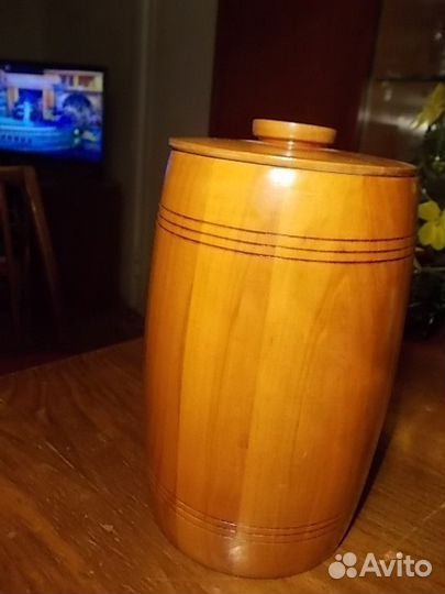 Деревянные шкатулки