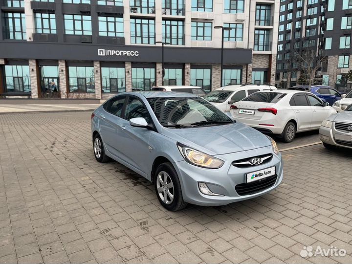 Hyundai Solaris 1.6 AT, 2011, 125 000 км