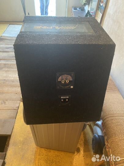 Сабвуфер Alpine SBG-1244BR