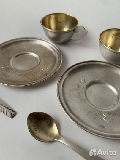 Чайная пара из стали, 1968 года