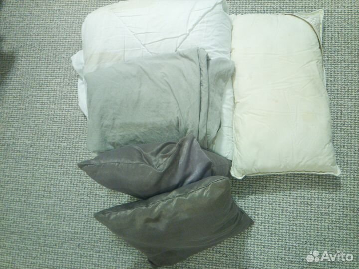 Белье постельное, подушки,одеяло бу