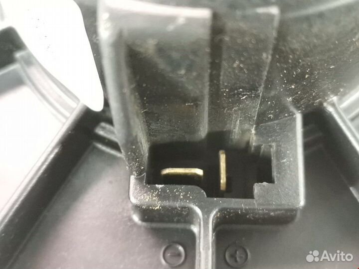 Моторчик печки Suzuki Baleno 2001