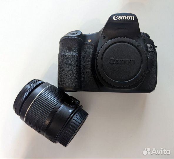 Фотоаппарат Canon EOS 60D kit 18-55mm