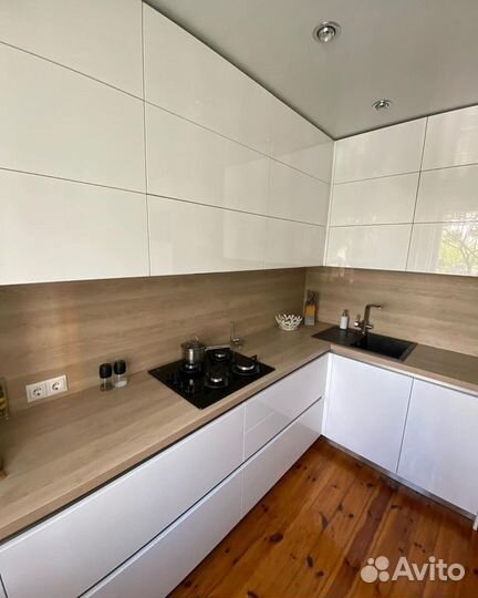 Кухонный гарнитур на заказ. Долговечные материалы