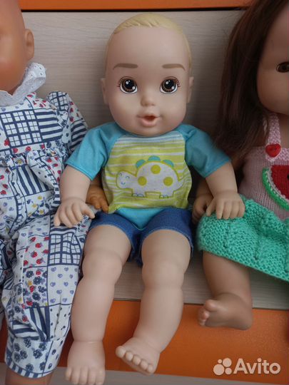 Разные винтажные,фарфоровые и игровые куклы