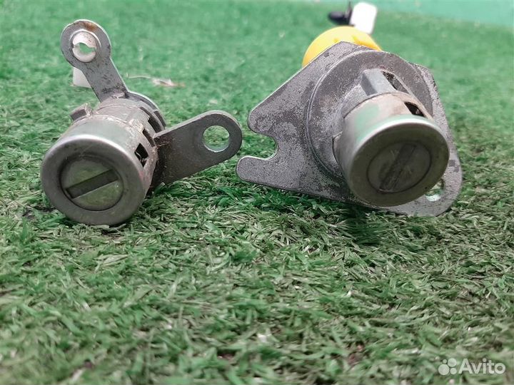 Замок зажигания Chevrolet aveo T255 2009