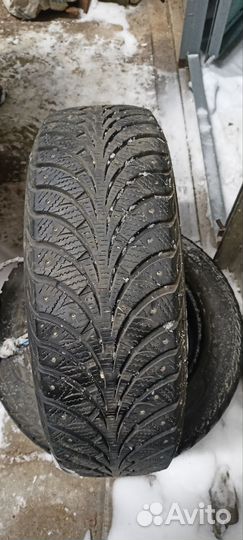 Sava Eskimo Stud 185/65 R15