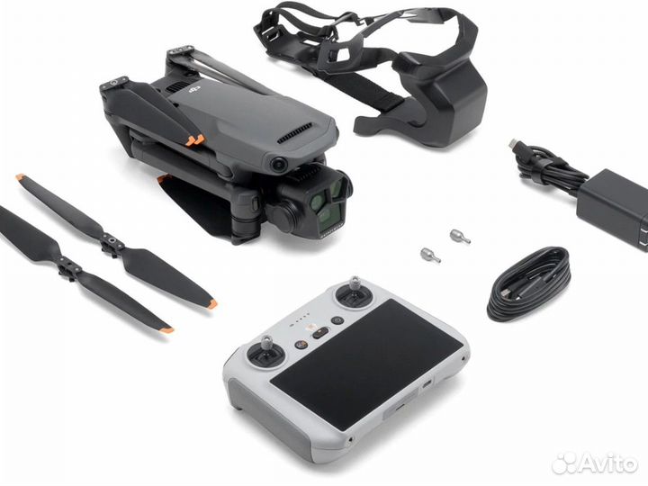 Квадрокоптер DJI Mavic 3 PRO