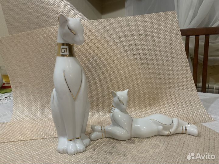 Статуэтки кошки